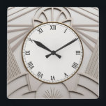 Beige Art Deco Clock - Snyggt Abstrakt Linjer Fyrkantig Klocka<br><div class="desc">"art deco-klocka",  "art nouveau klocka",  "vit gräddbeige",  "1920-talets geometriska symmetriska linjer",  "snyggt sofistikerad 1920 stil",  "smart grått grått lyxury",  "retro vintage lyxurious antique",  "elegant line mönster design",  "glamous glam square square Squam klocka" "classy Classic neutralt glamor"</div>
