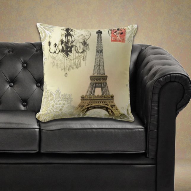 beige blommigt snöre chandelier paris eiffel torn kudde (beige floral lace chandelier paris eiffel tower throw pillow)
