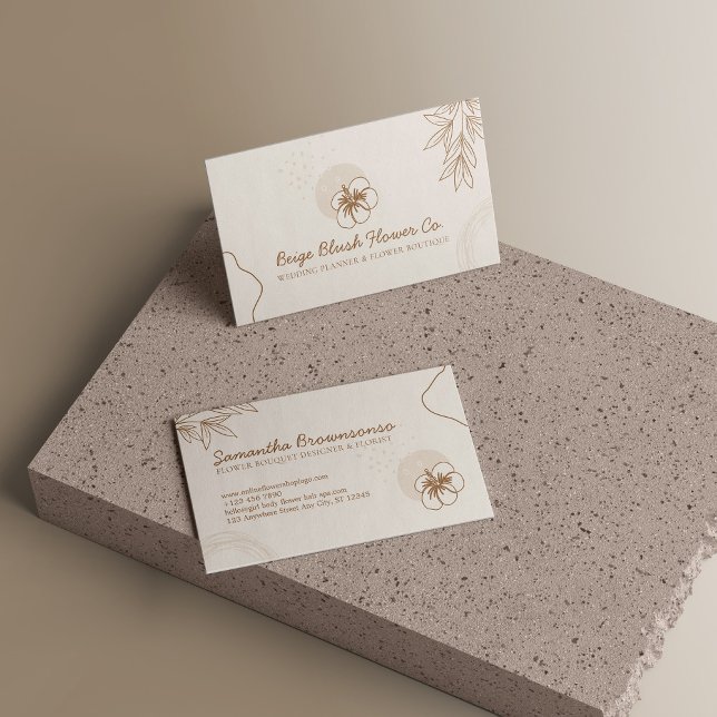 Beige Blush Hibiskus Bröllop Kalligrafi Blomma Visitkort (Beige Blush Hibiscus Wedding Calligraphy Flower Business Card)