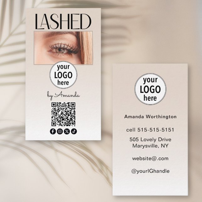 Beige Blush Lashed Logotyp QR-kod Social Visitkort (Skapare uppladdad)