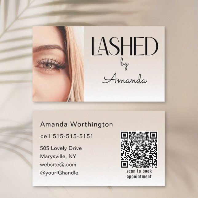 Beige Blush Lashed Minimalist Photo QR Code Visitkort (Skapare uppladdad)