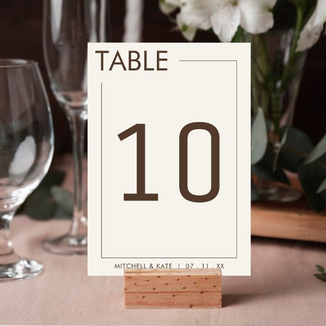 Beige Brown Gräns Simple Bröllop Bordsnummer (Beige Brown Border Simple Wedding Table Number)