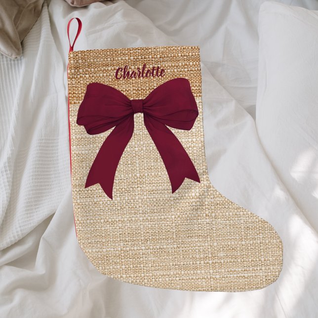 Beige burlap burgundbåge namn liten julstrumpa (Skapare uppladdad)