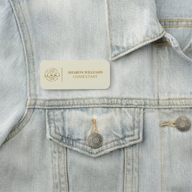 Beige Gold Company Business Logo Employee Magnetic Namnbricka (På plats)