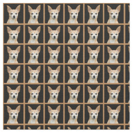 Beige målad chihuahua på svart bakgrund tyg