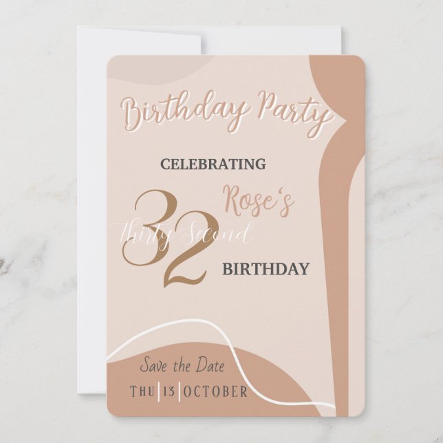 Beige Minimalist och Elegant Birthday-inbjudan Inbjudningar (Framsida)