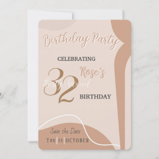 Beige Minimalist och Elegant Birthday-inbjudan Inbjudningar