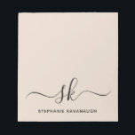 Beige Modern Minimum Namn Initial Monogram Anteckningsblock<br><div class="desc">Modern anteckningsblock med elegant med en beige personlig i bakgrunden med handskrivet trendig-skript i monogrammet initialer och namn. Enkel att anpassa. Hämta din i dag!</div>