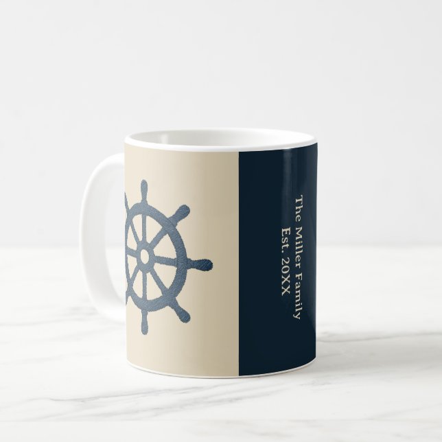 Beige navy blue frakt Wheel Family Namn est. År Kaffemugg (Framsida vänster)