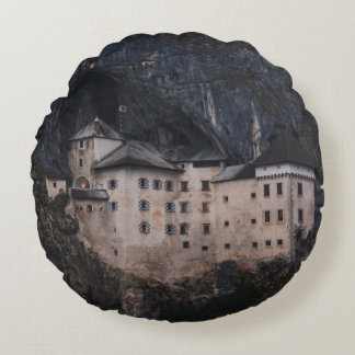 BEIGE OCH BLACK CONRETE HUS RUND KUDDE