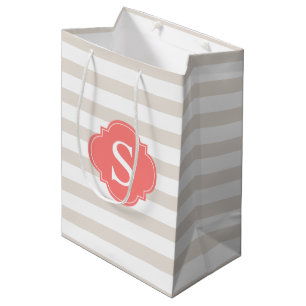 Beige och Coral Rand Mönster Monogram