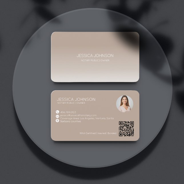 Beige Ombre Modern Minimalist QR Notary Photo Visitkort (Skapare uppladdad)