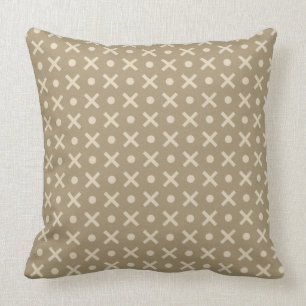 Beige prickar och kors geometriskt mönster kudde