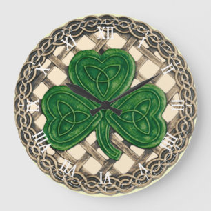 Beige Shamrock och keltiska knoppar Stor Klocka