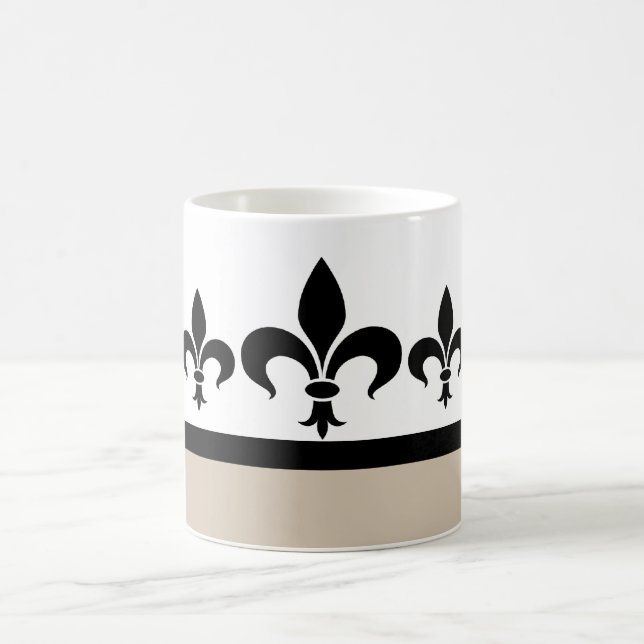 Beige Swanky Fleur De Lis Mugg (Center)
