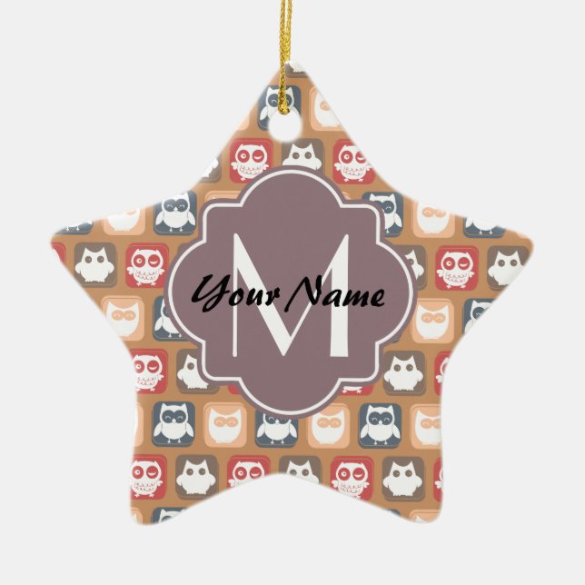 Beige Uggla Personlig Monogram och Namn Julgransprydnad Keramik (Framsidan)