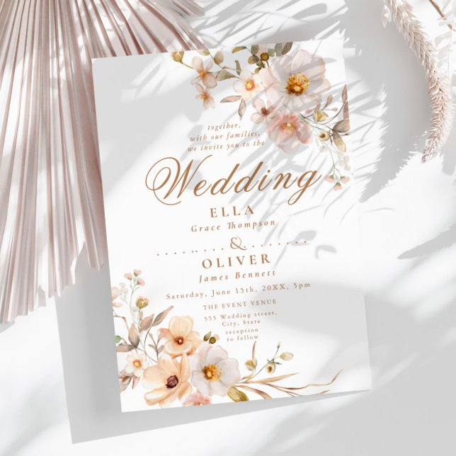 Beige WildblommNeutralt Boho Elegant bröllop Inbjudningar (Skapare uppladdad)