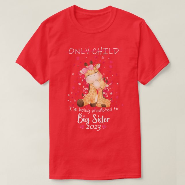 Being Promoted to Big Sister 2023 Giraffe Announce T Shirt (Design framsida)