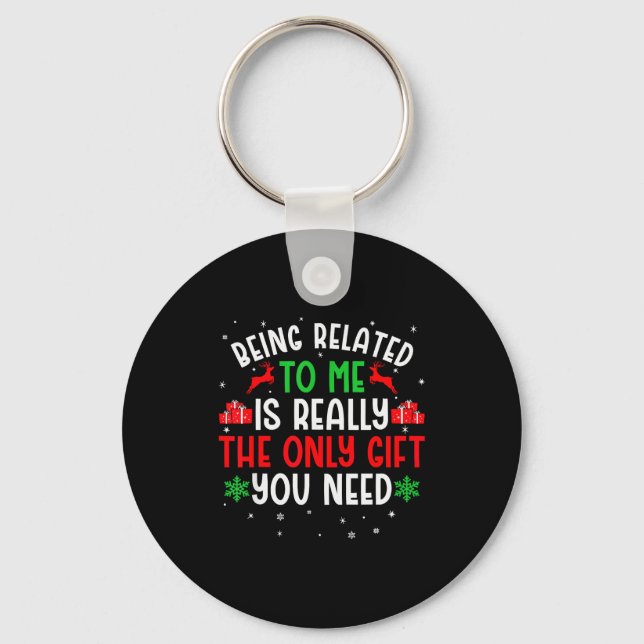 Being Related To Me Funny Christmas Tee Family Cou Nyckelring (Framsida)