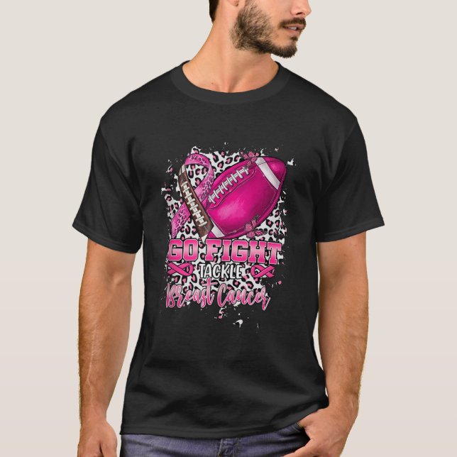 Bekämpa bröstcancermedvetande Fotboll för bröstcan T Shirt (Framsida)