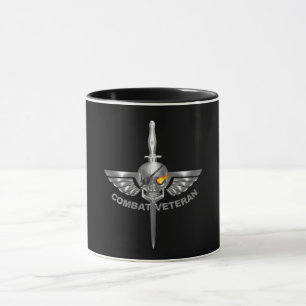 Bekämpa Veteran-Wicked Winged Skull med Dagger Mugg
