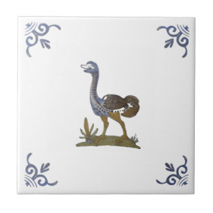 Beklagande Baby Ostrich Delft Repro on White Tile Kakelplatta
