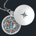 Bekräftelse av heliga Spirit Stached Glass Virgin  Berlockhalsband<br><div class="desc">Det här är en vacker nedfläckad glasbild av Heligan Spirit / Heliga Ghost som representeras av en duva som sjunger över Mary och Apostles på Pentecost.</div>