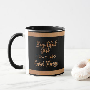 Bekräftelse av vackert kvinnligt motivationellt M Mugg