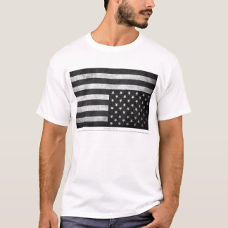 Bekymrad flagga t-shirt