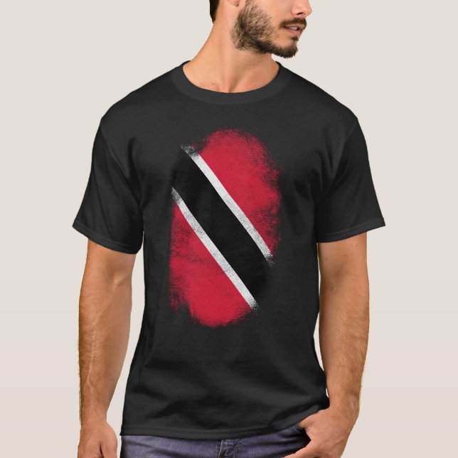 Bekymrad Trinidad and Tobago flaggasouvenir - T Shirt (Framsida)