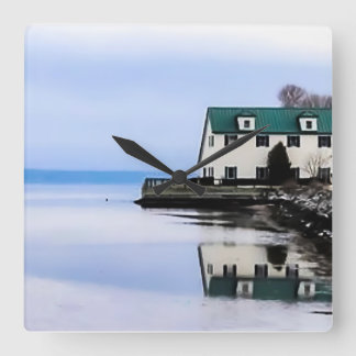 Belfast Boat House Square Acrylic Wall Clock Fyrkantig Klocka