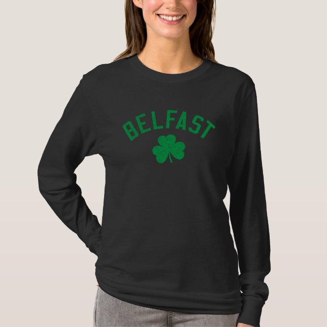 Belfast Sport Text Shamrock Distressed Grön Prin T Shirt (Framsida)