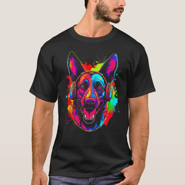 Belgian Malinois Dog DJ Festival T Shirt (Framsida)