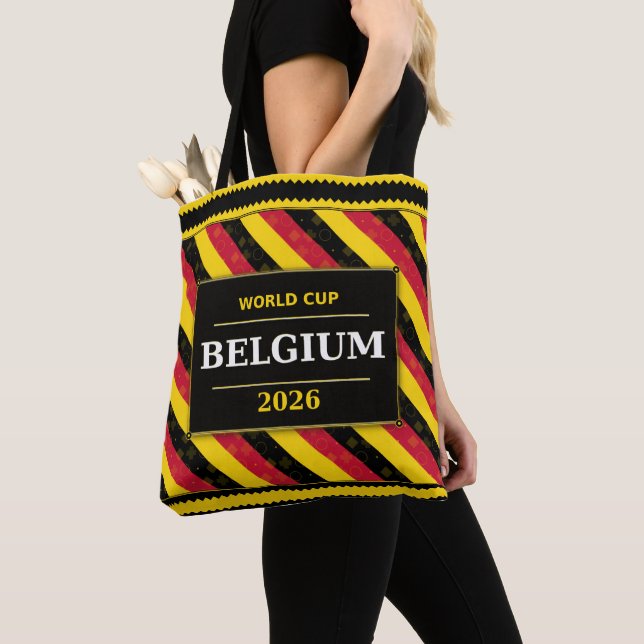 Belgien fotbollsfanflagga färger randigt mönster tygkasse (Närbild)