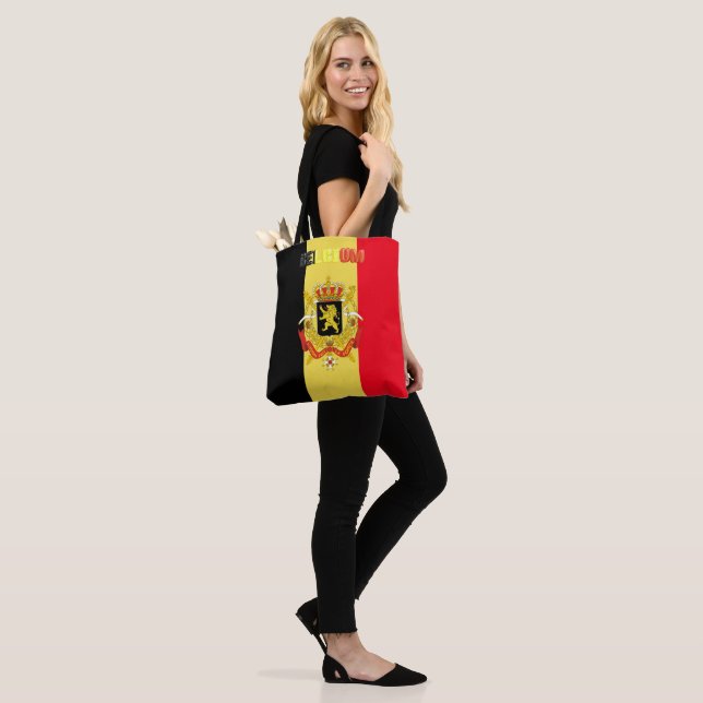Belgisk flagga tygkasse (På modell)