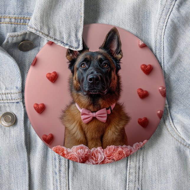Belgisk Malinois med rosor - Alla hjärtans dag  Knapp (In Situ)