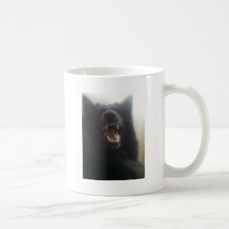 Belgiska herde tänder aka "den svart vargen ", kaffemugg