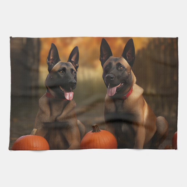Belgiska Malinoi Puppy Autumn Delight Pumpkin Kökshandduk (Horisontell)