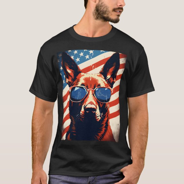 Belgiska Malinois 4:e juli amerikanska flagga T Shirt (Framsida)
