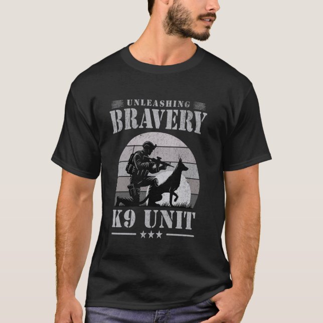 Belgiska Malinois K9 Unit Hund Handler American Mi T Shirt (Framsida)