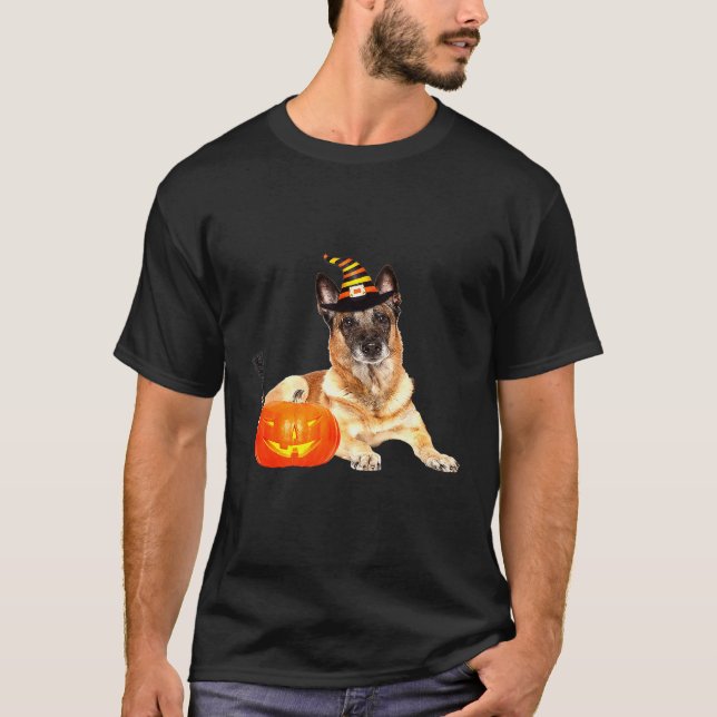 Belgiska Malinois Witch Hat Halloween Hund Costume T Shirt (Framsida)