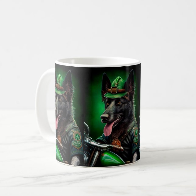 Belgiska Shepherd-cykeln St. Patrick's Day Kaffemugg (Framsida vänster)