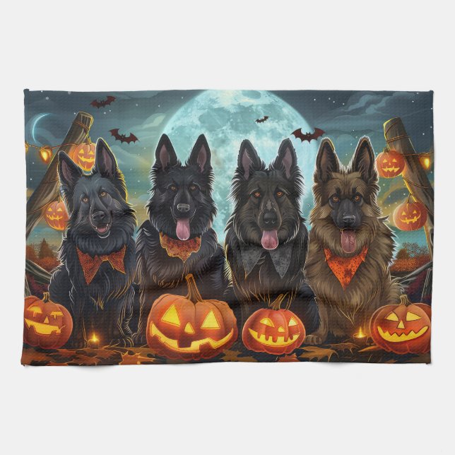 Belgiska Shepherd Halloween Spooky Kökshandduk (Horisontell)