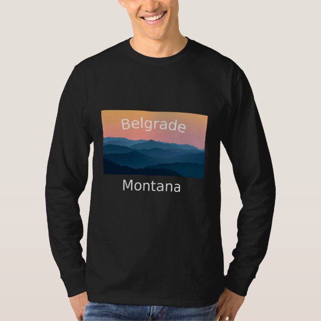 Belgrade Montana Mountain sunset hometown T Shirt (Framsida)