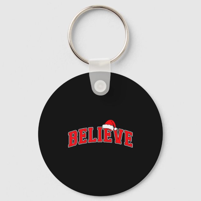 Believe Christmas Varsity Text With Santa Hat Fami Nyckelring (Framsida)