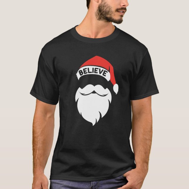 Believe Santa Hat Christmas Squad Family Group Mat T Shirt (Framsida)