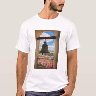 Bell i en kyrka torn, Kuba T Shirt