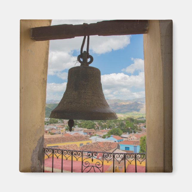 Bell i kyrkan torn, Kuba Magnet (Framsidan)
