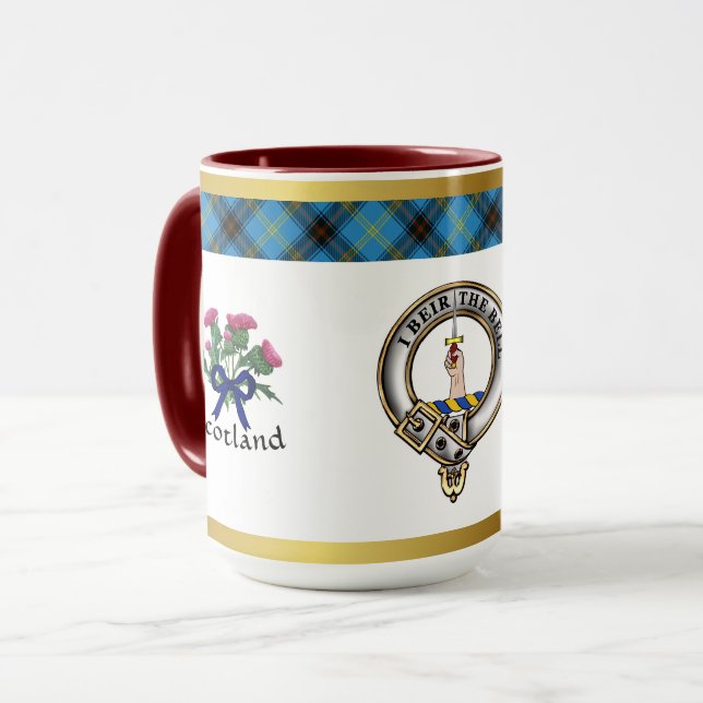 Bell Klan Badge Tartan & Motto Mugg (Framsida vänster)