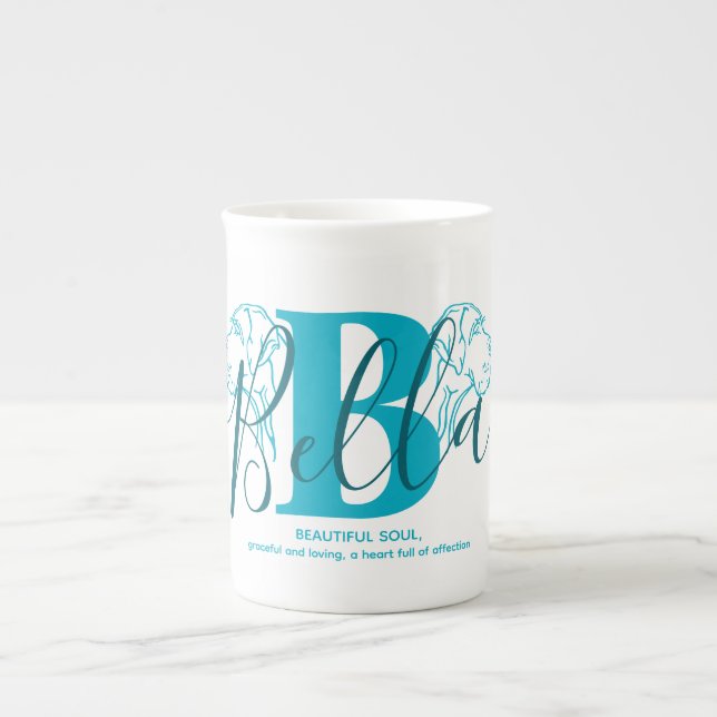 Bella Namn Betydelse Monogram  Benporslin Mugg (Framsidan)